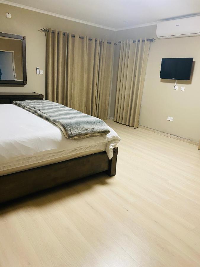 Immaculate Villa Gaborone Kültér fotó